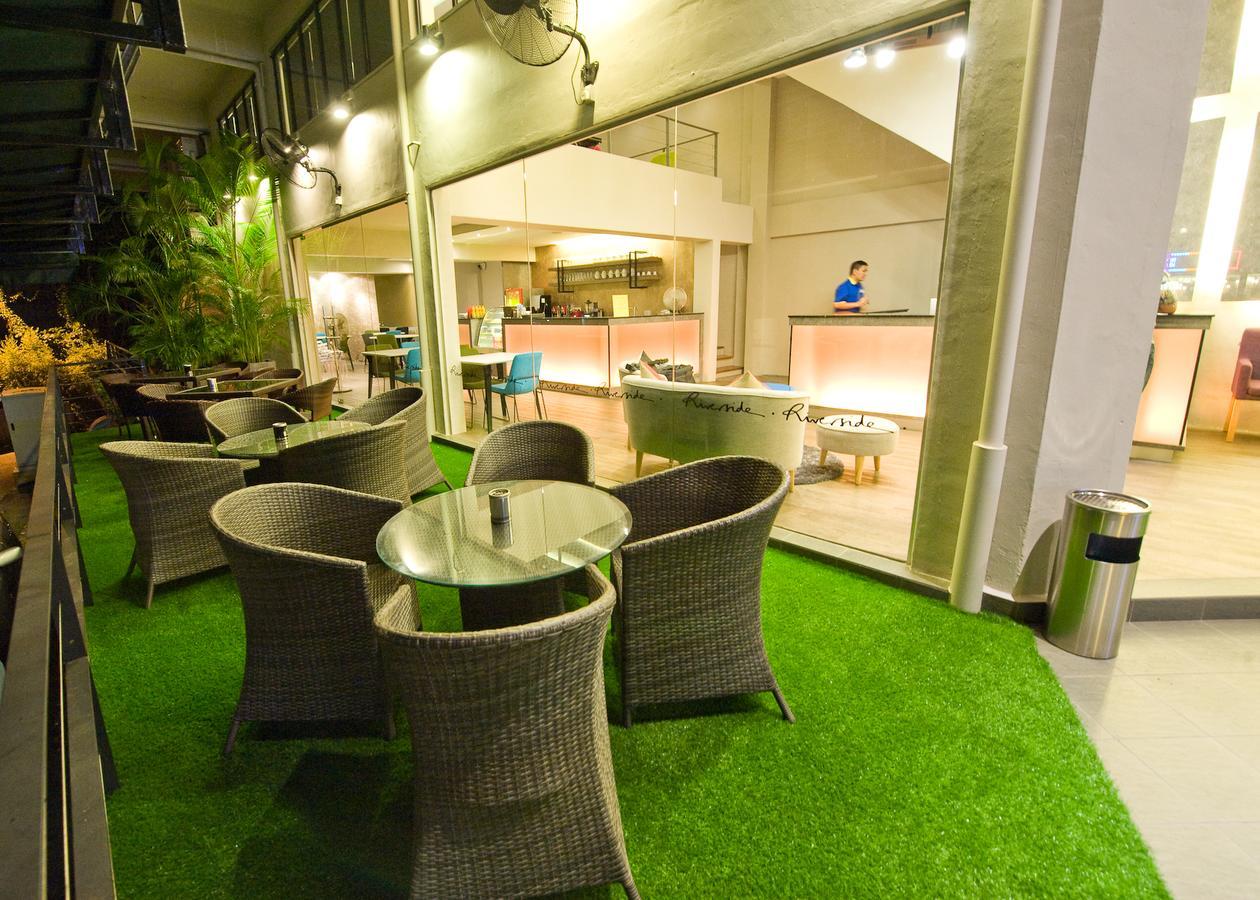 Riverside Boutique Hotel Kuantan Exterior photo